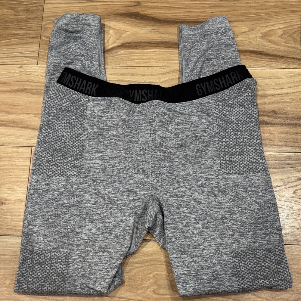 Gymshark Men’s Heather Gray Leggings
